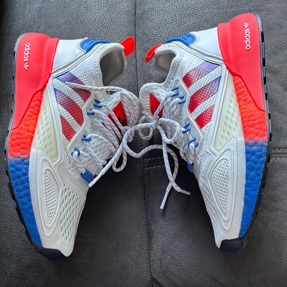 Adidas ZX 2K Boost Size 6.5 Women’s , 4.5 kids - Picture 1 of 6